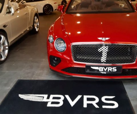 Felpudos personalizado en coches